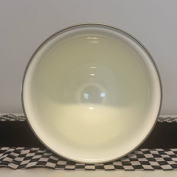 Mackenzie-Childs Royal Check Enamel Pedestal Vase.  New! 💙🤍 RETIRED! - Picture 4 of 9